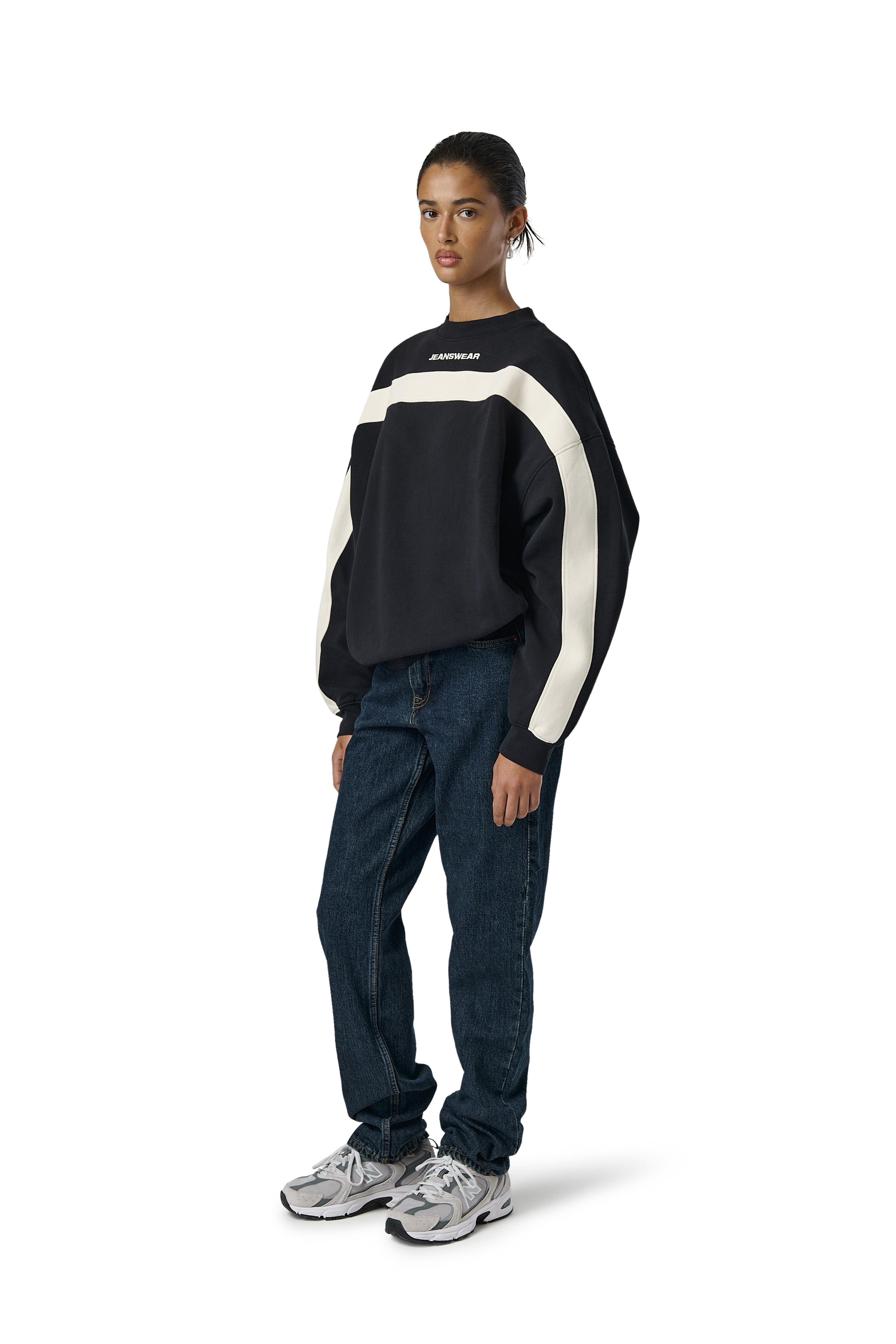 Model Iman is 5'8 and wears size S.